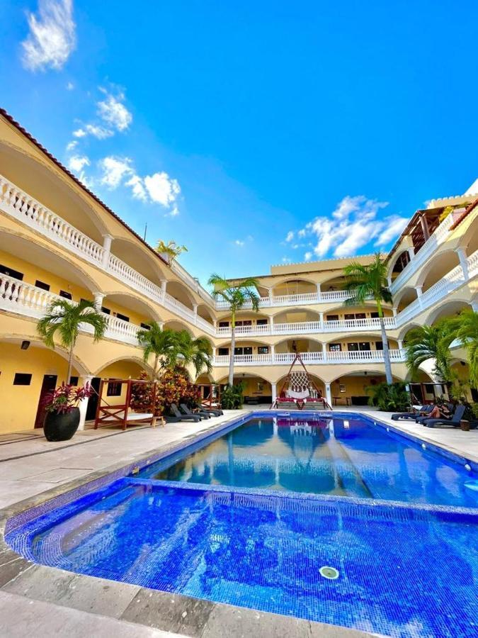 We Playa Hotel-Hostel Playa del Carmen Exteriér fotografie